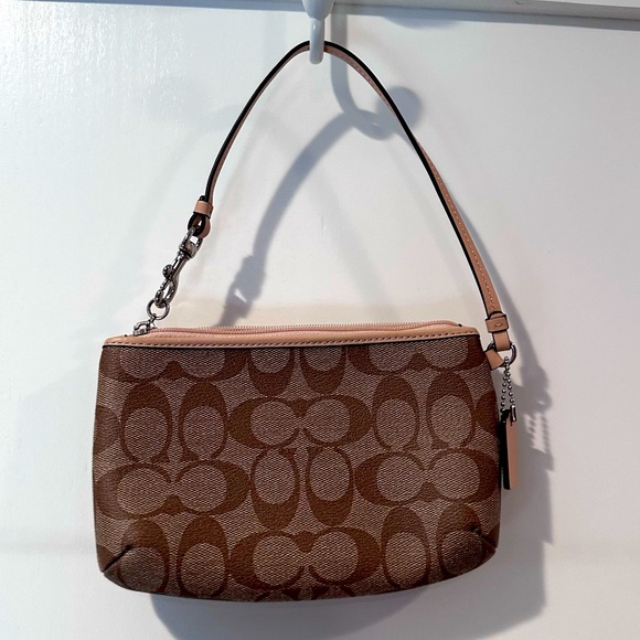 Coach colorblock canvas wristlet - Picture 2 of 5